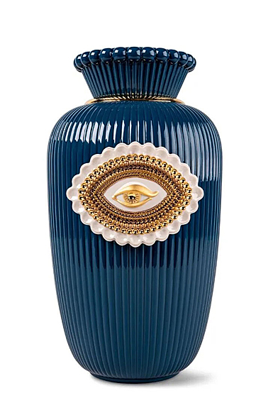 Lladro Lover Eyes Vase