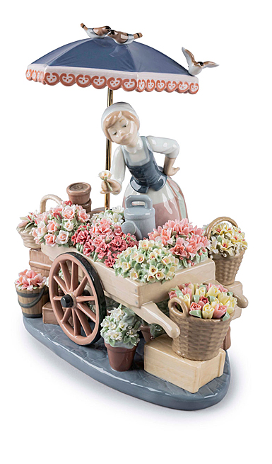 Lladro Classic Sculpture, Flowers Of The Season Woman Sculpture