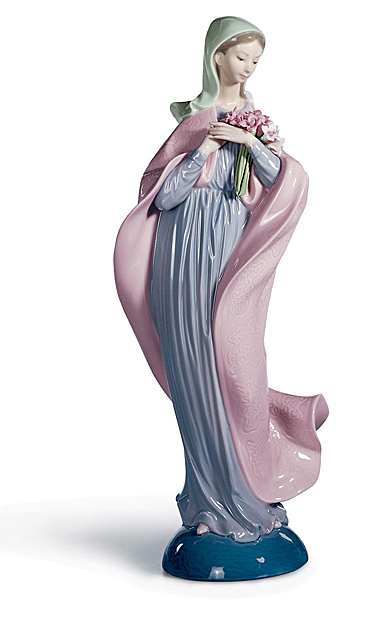 Lladro Classic Sculpture, Our Lady With Flowers Figurine