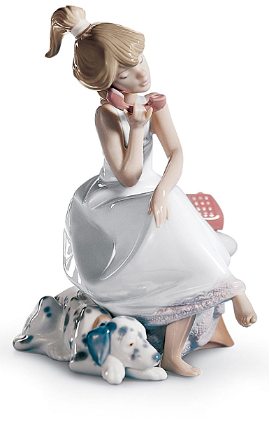 Lladro Classic Sculpture, Chit-Chat Girl Figurine