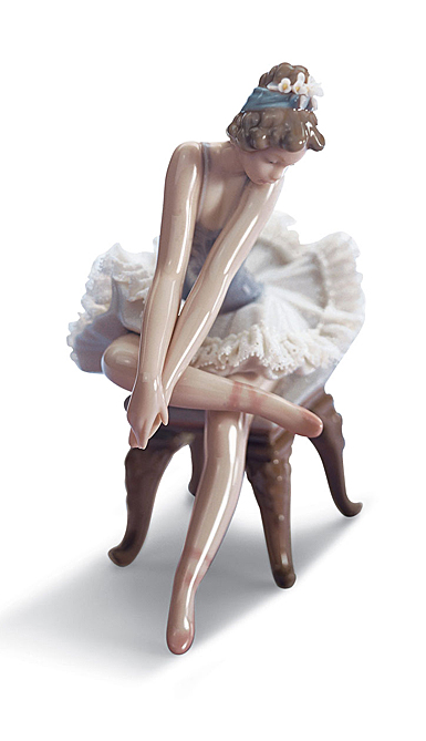 Lladro Classic Sculpture, Opening Night Girl Ballet Figurine