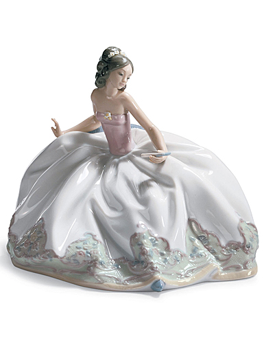 Lladro Classic Sculpture, At The Ball Woman Figurine