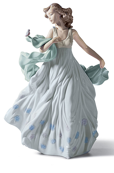 Lladro Classic Sculpture, Summer Serenade Woman Figurine