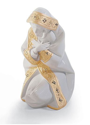 Lladro Classic Sculpture, Mary Nativity Figurine. Golden Lustre