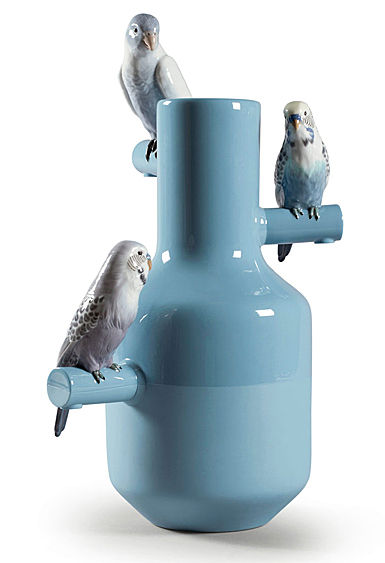 Lladro Home Decor, Parrot Parade Vase. Blue
