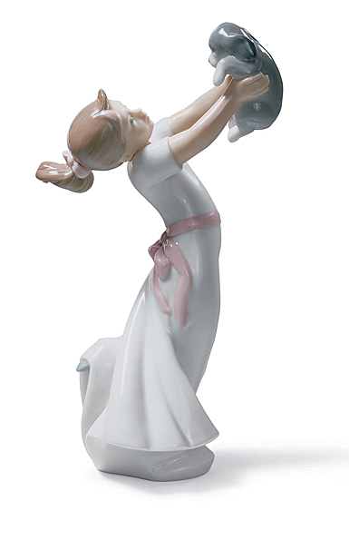Lladro Classic Sculpture, The Best Of Friends Girl Figurine