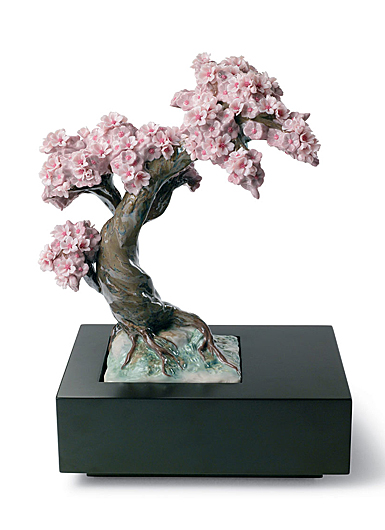 Lladro Classic Sculpture, Blossoming Tree Figurine