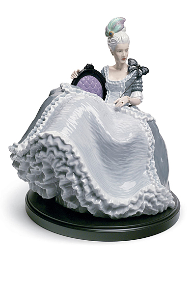 Lladro Classic Sculpture, Rococo Lady At The Ball Figurine