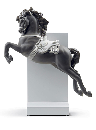 Lladro Classic Sculpture, Horse On Pirouette Figurine. Silver Lustre