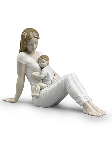 Lladro Classic Sculpture, A Mother's Love Figurine
