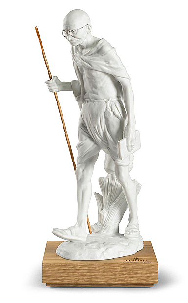 Lladro Classic Sculpture, Mahatma Gandhi Figurine. White