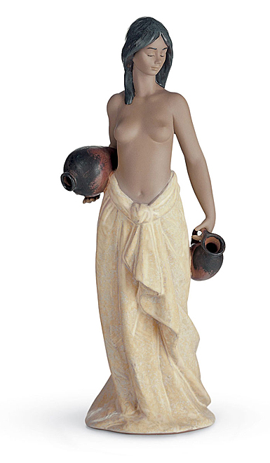 Lladro Classic Sculpture, Water Girl Figurine