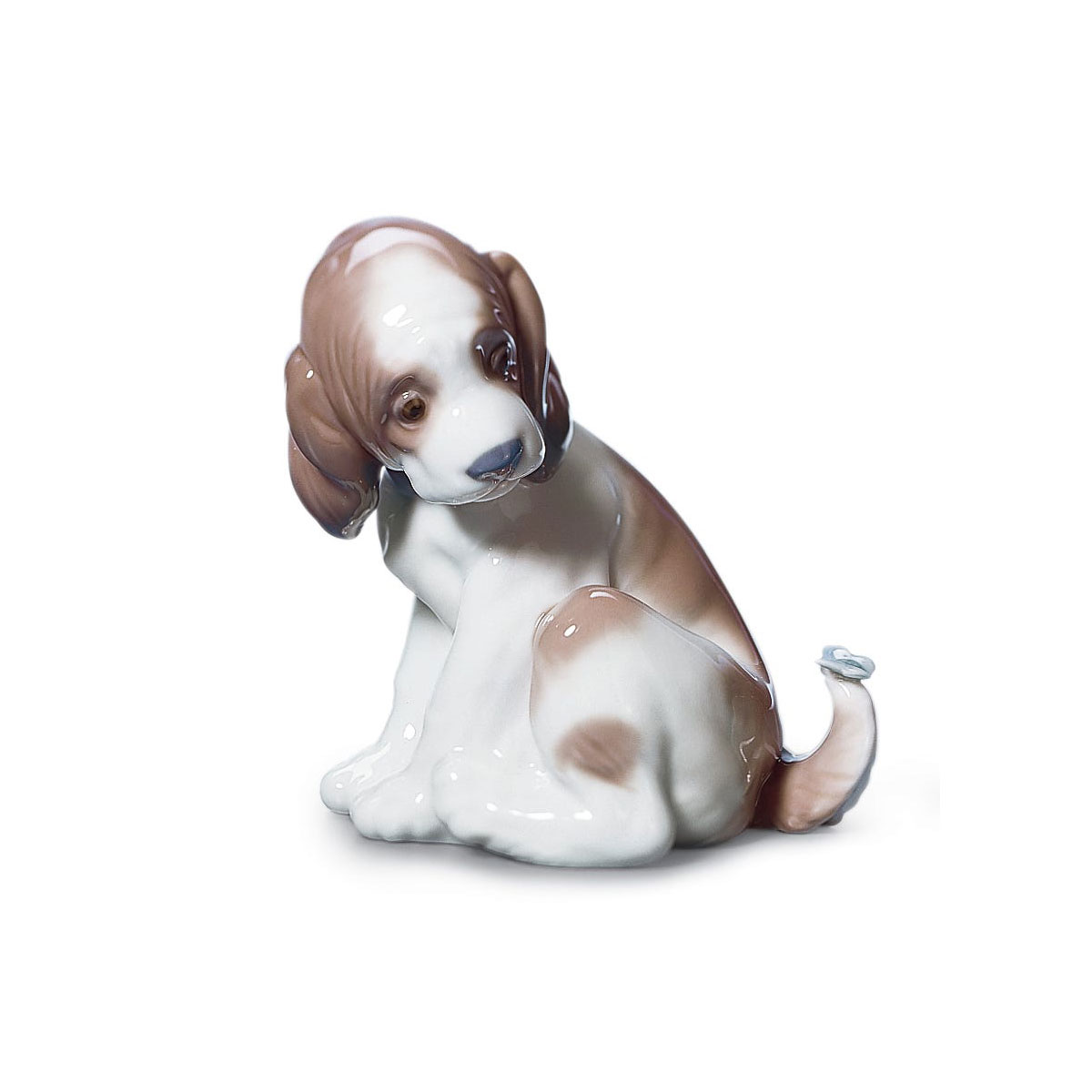Lladro Classic Sculpture, Gentle Surprise Dog Figurine