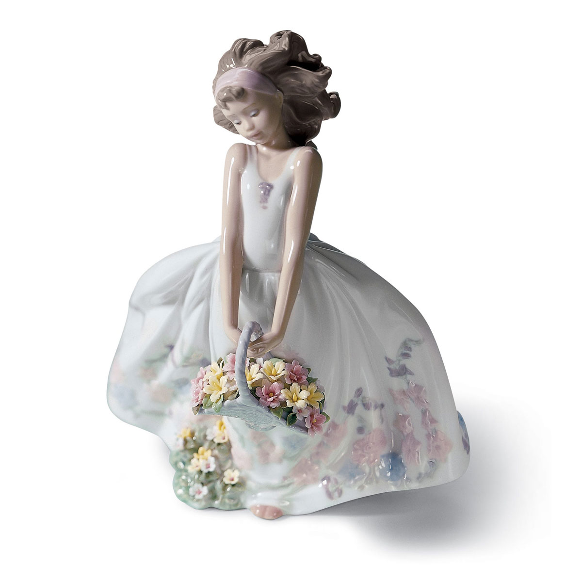Lladro Classic Sculpture, Wild Flowers Girl Figurine