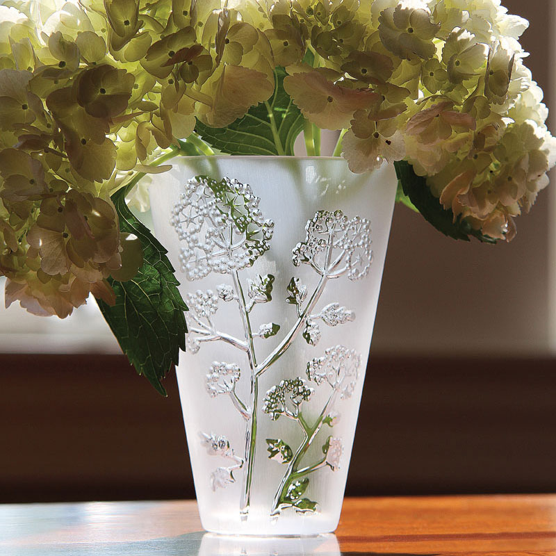Lalique Ombelles 6" Vase