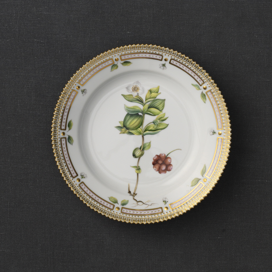 Royal Copenhagen, Flora Danica Salad Plate 7.75", Limited Edition