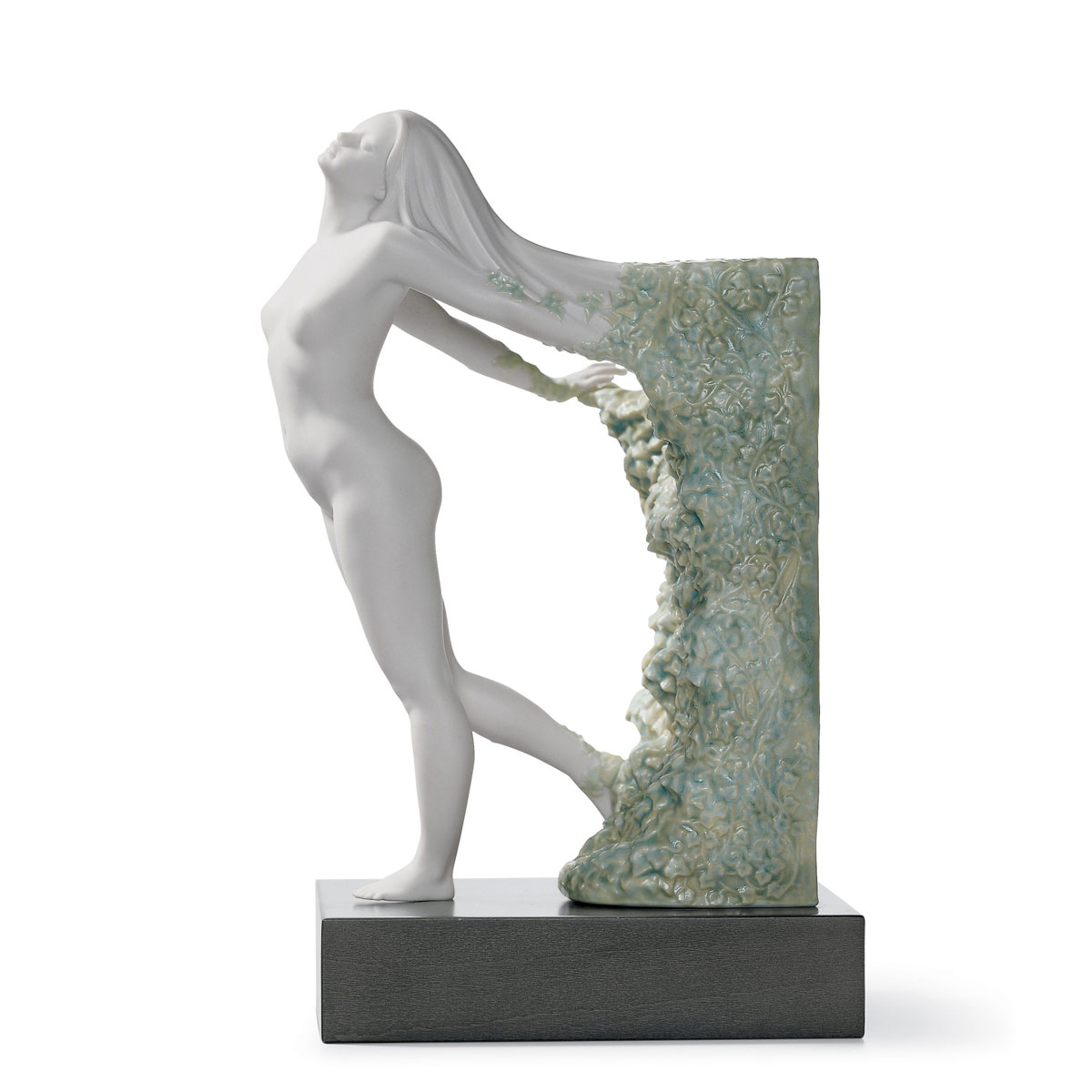 Lladro Classic Sculpture, Renovatio Woman Figurine