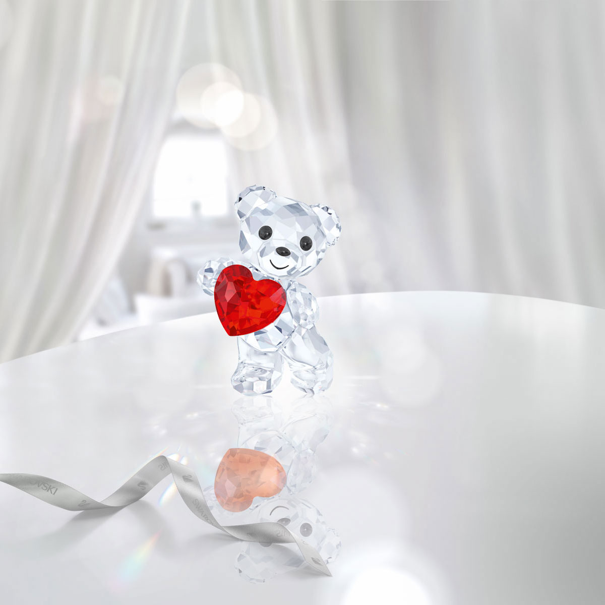 Swarovski Kris Bear - A Heart for You