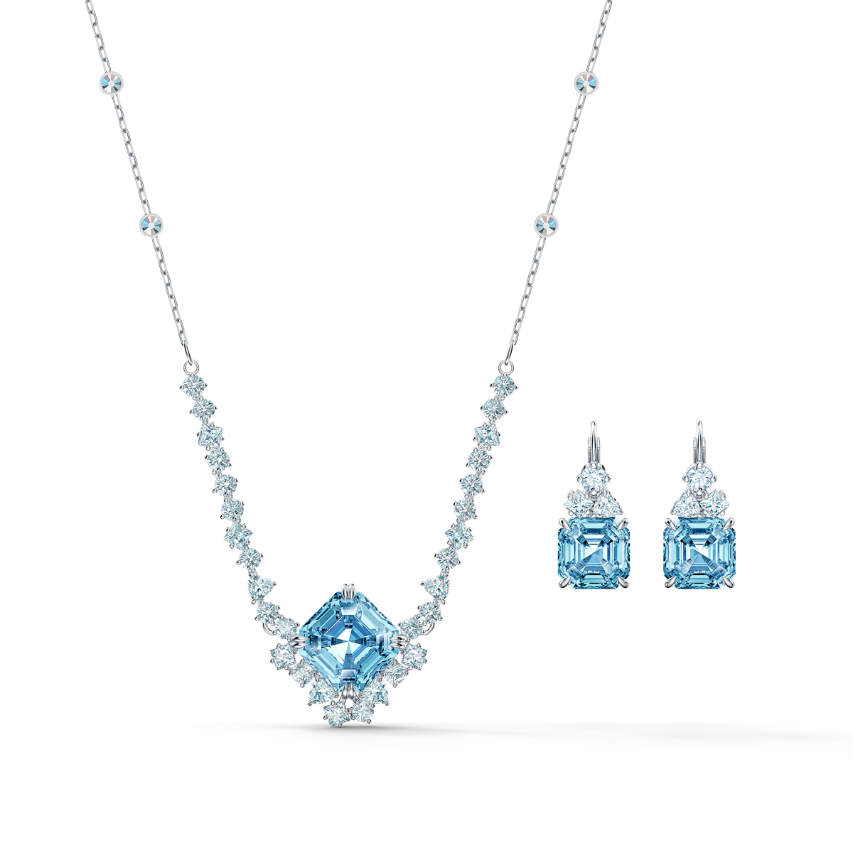 Swarovski Set Sparkling Necklace and Earrings Set Aqua Rhodium Silver