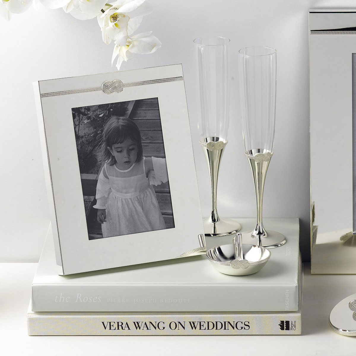 Vera Wang Wedgwood Infinity 4x6" Picture Frame