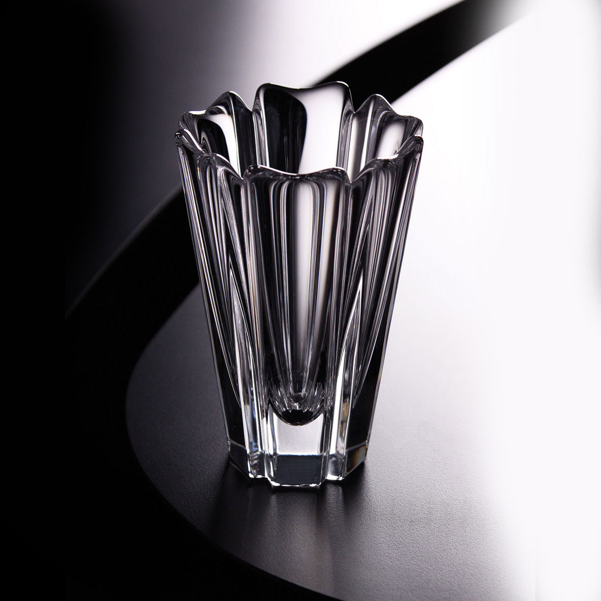 Orrefors Crystal, Corona 5 1/2" Crystal Vase