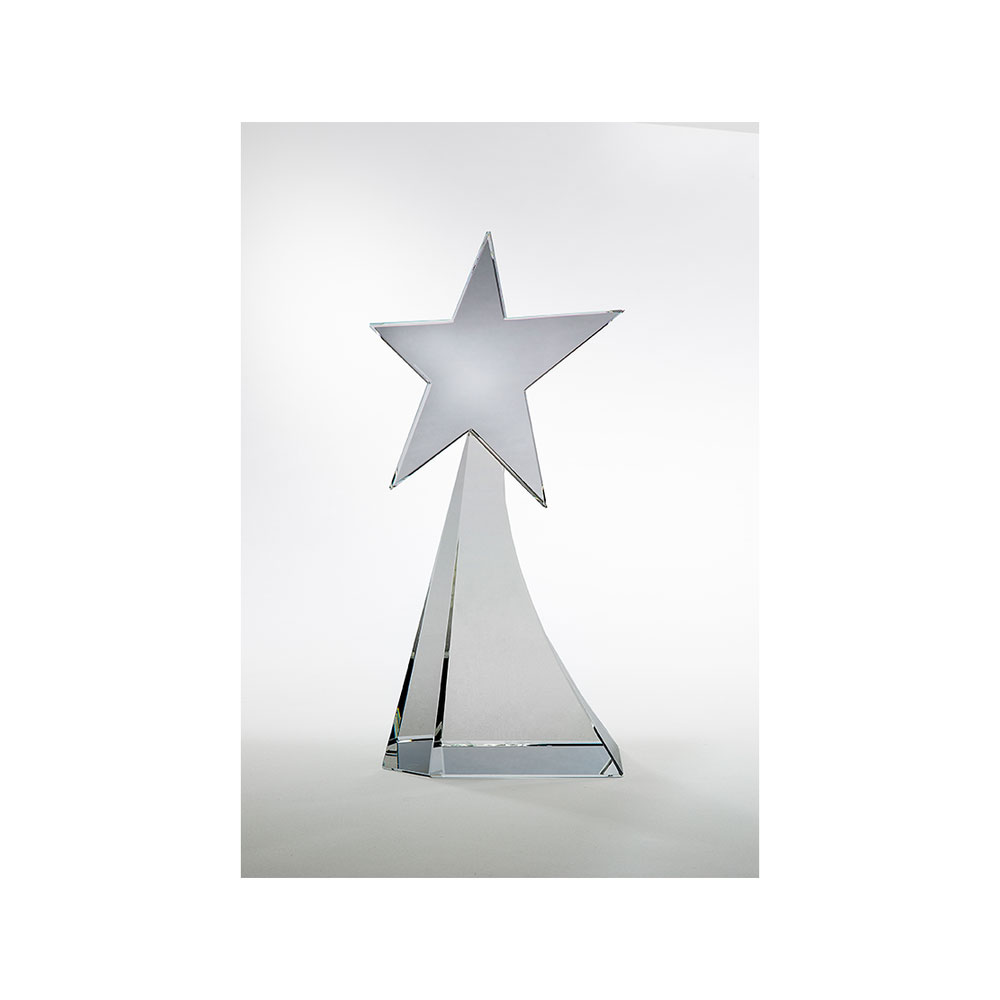 Orrefors Scandinavian Shooting Star 10.5" Award