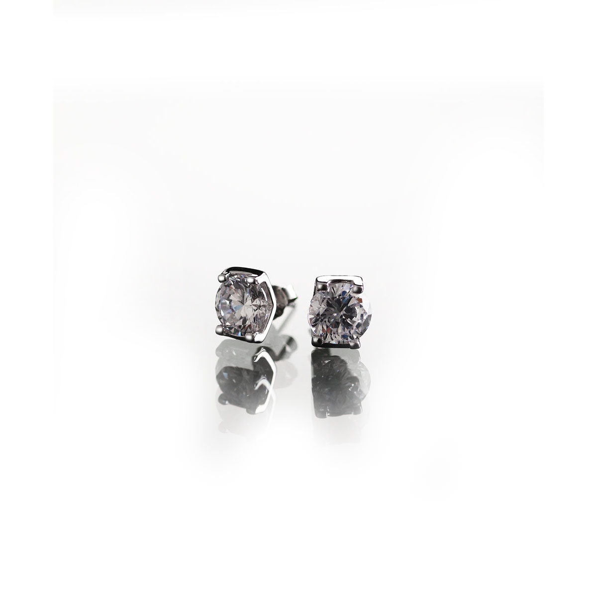 Cashs Ireland, Crystal Sterling Silver Modern Solitaire Pierced Earrings Pair