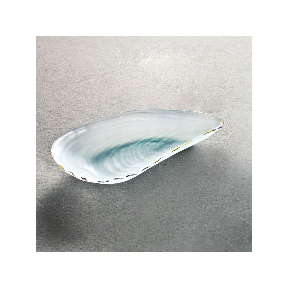 Annieglass Oyster Shell Gold, Single