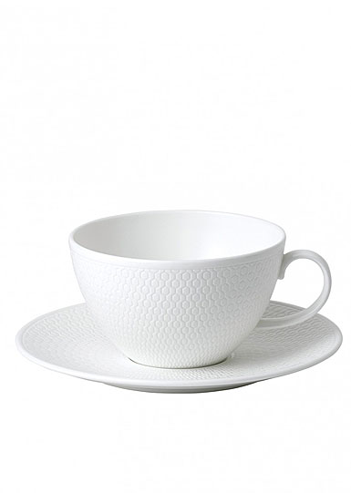 Wedgwood Gio Breakfast Cup and Saucer Set