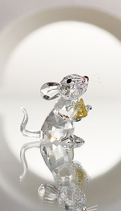 Swarovski Mouse with Cheese