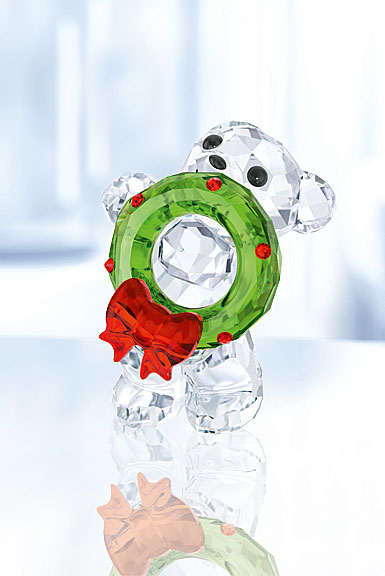 Swarovski Crystal, 2017 Annual Edition Christmas Kris Bear Crystal Figure