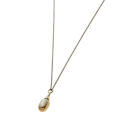 Belleek Living Jewelry Oyster Necklace