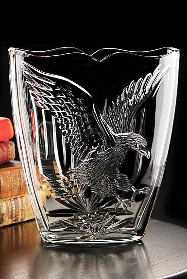Cashs Ireland, Art Collection American Eagle Crystal Vase, Limited Edition