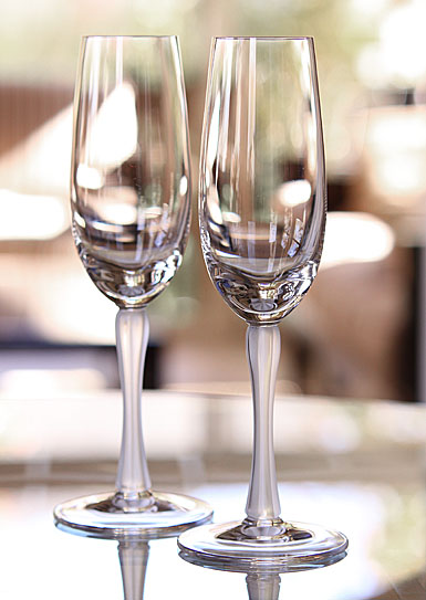 Lalique Royal Champagne Flutes, pair