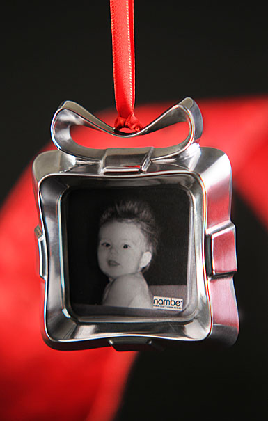 Nambe Frame Gift Box Ornament