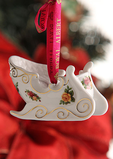 Royal Albert Old Country Roses Figural Sleigh Ornament