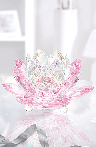 Swarovski Crystal Paradise Waterlily Crystal Candleholder Rosaline Pink
